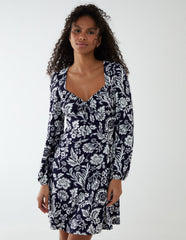 Elasticated Sweetheart Neck Mini Dress